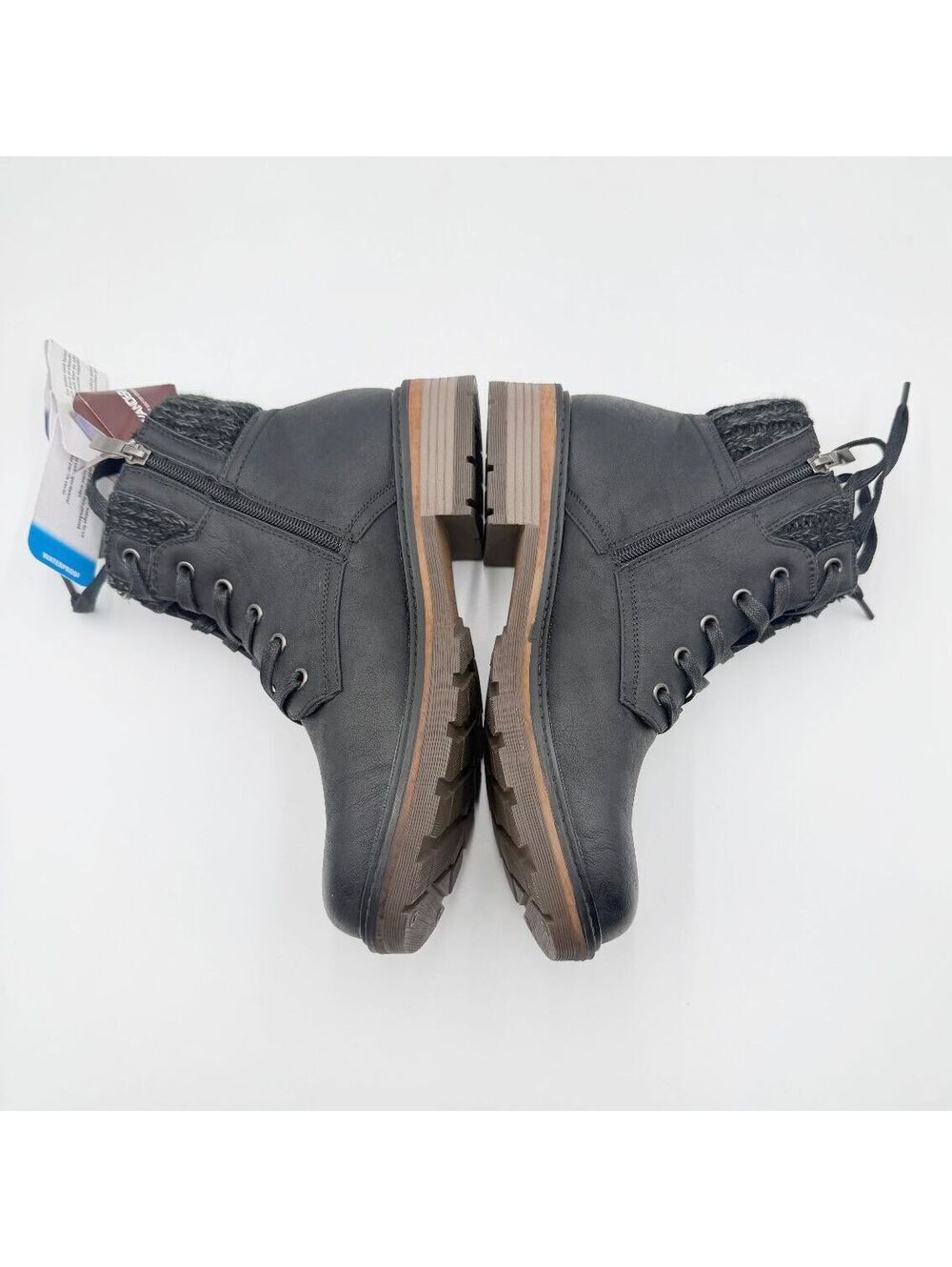 WANDERLUST NWT Amy Black Waterproof Sweater Knit Collar Ankle Boots Size 9 - Picture 3 of 7